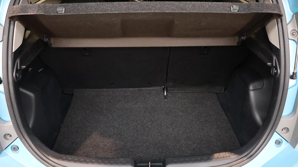 Toyota Aqua S Model. Low KMS Push Button Start image 313625