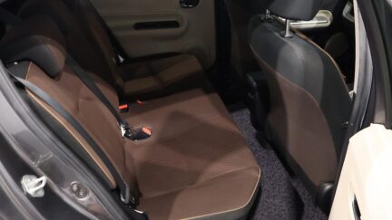 Toyota Aqua G Model Push Start and Reversing Camera image 314831