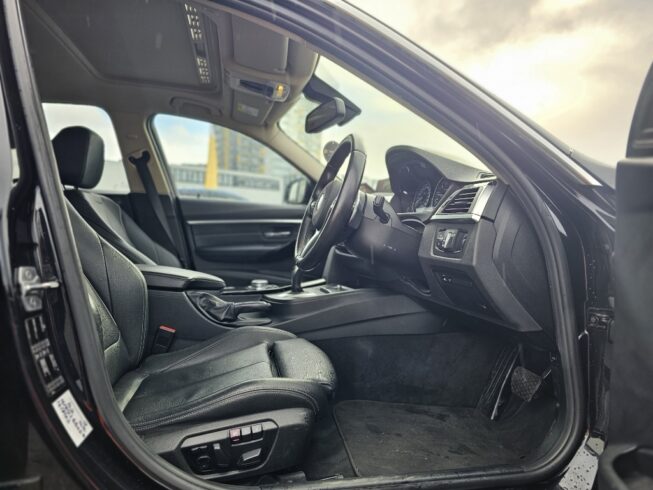 2016 Bmw 330i BMW 330i Luxury Line *NZ New* image 297995