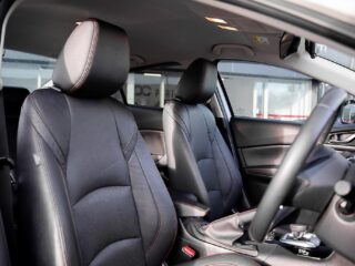 2014 Mazda Axela 20S Leather-PKG, Hybrid, Heated seats image 298108