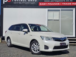 2013 Toyota Corolla Fielder Hybrid G Model – Push Button Start image 298294