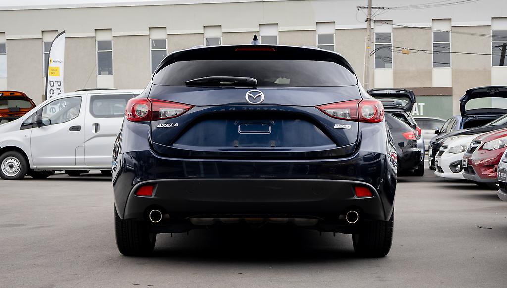 Mazda Axela 20S Touring Skyactiv image 316111