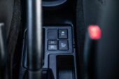 2017 Toyota Vitz F model Hybrid, Push start image 296635