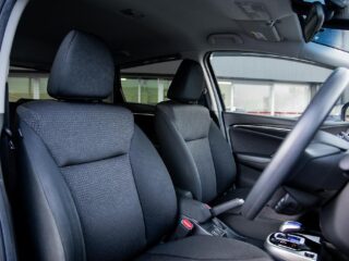 2016 Honda Fit Hybrid F-Package, Heated Seats image 298132