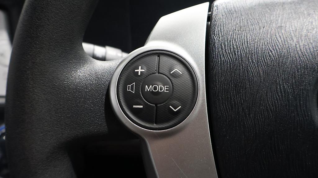 Toyota Aqua S Model. Low KMS Push Button Start image 313631