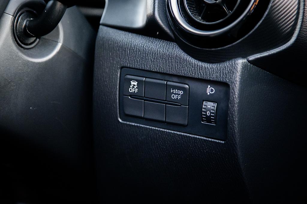 Mazda Demio S Model , Reverse Camera , Sky Active image 295220