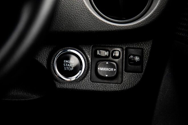 2014 Toyota Vitz F Model, Push Start, I stop Low KMs image 296058