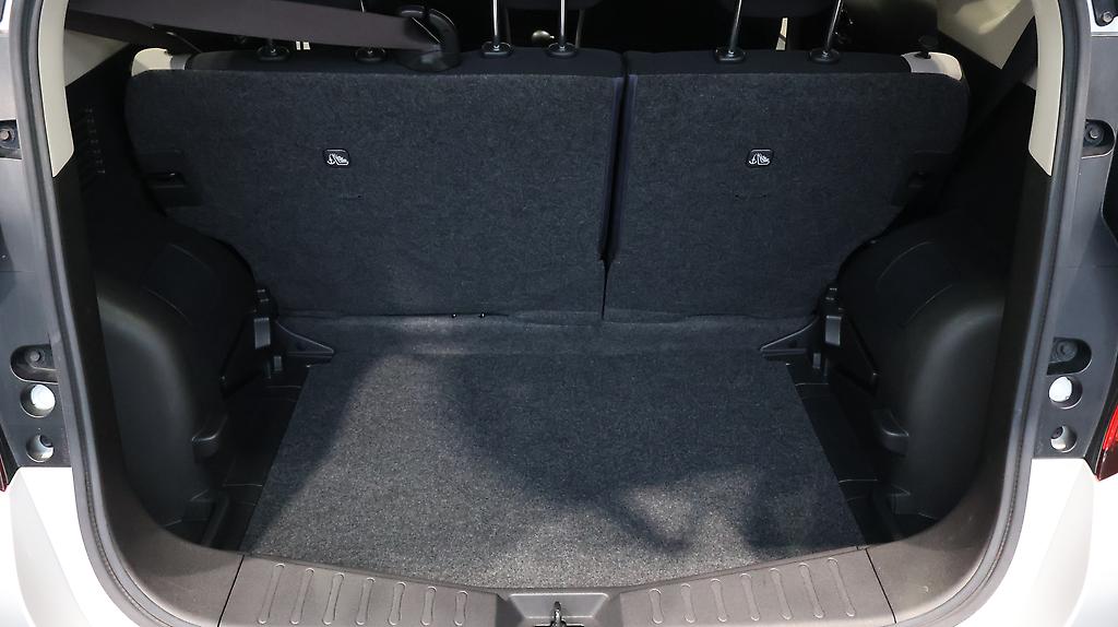 Nissan Note Lane Departure Warning image 318079