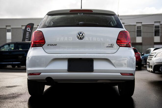 2015 Volkswagen Polo TSI Comfortline Upgrade Pkg Blue Motion image 294834