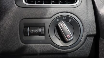 Volkswagen Polo TSI Comfortline – Super Low KMS image 318523