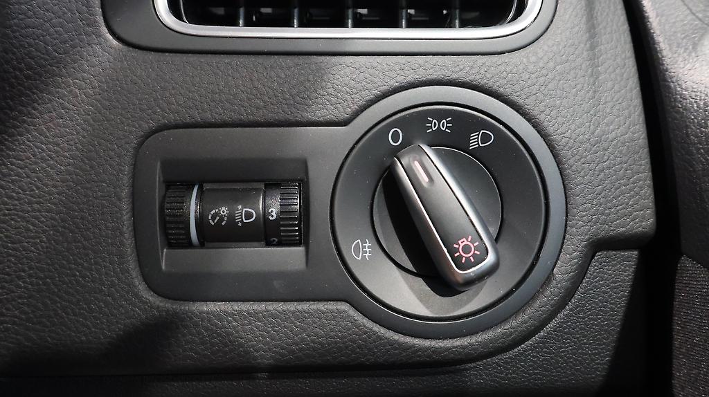 Volkswagen Polo TSI Comfortline – Super Low KMS image 318523