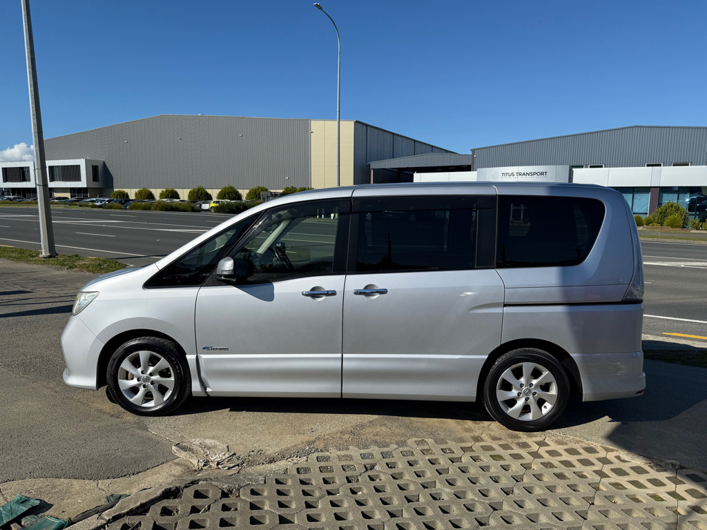 Nissan Serena Highway Star Hybrid image 296751