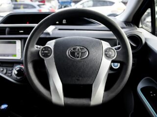2012 Toyota Aqua S Model, Hybrid, Push start image 298157