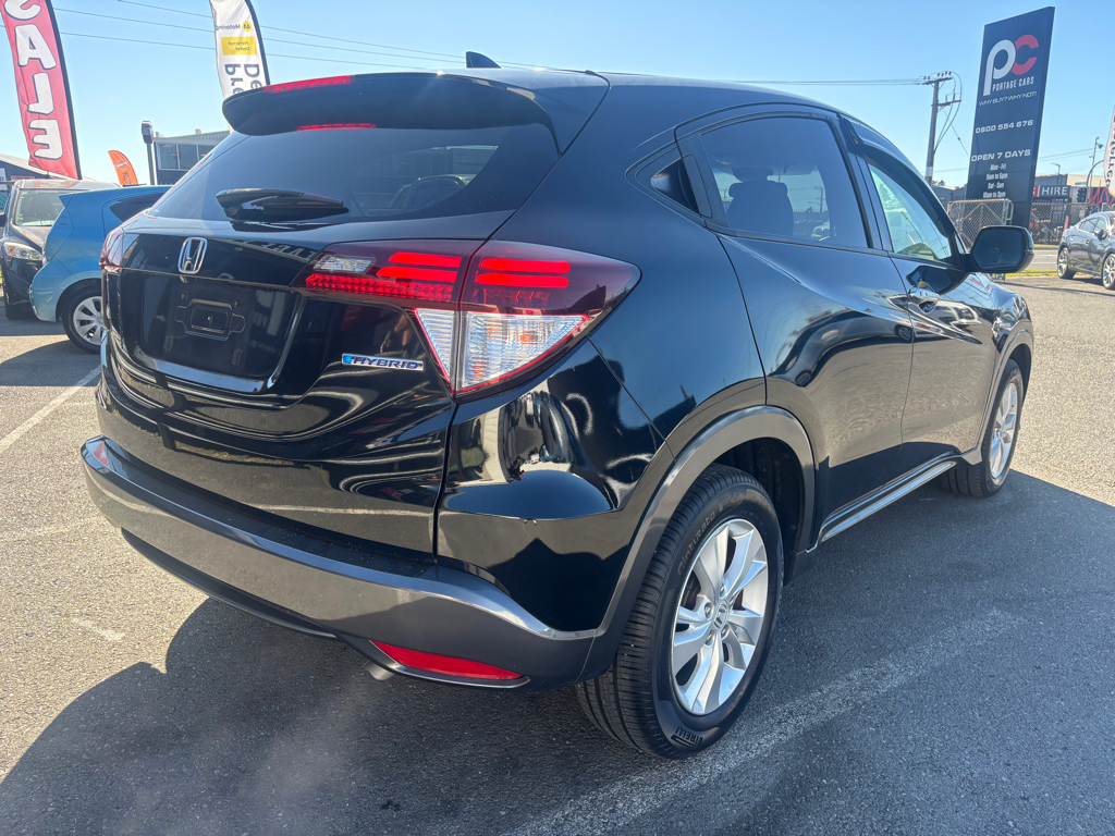 Honda Vezel Hybrid X, Low KMS image 296456