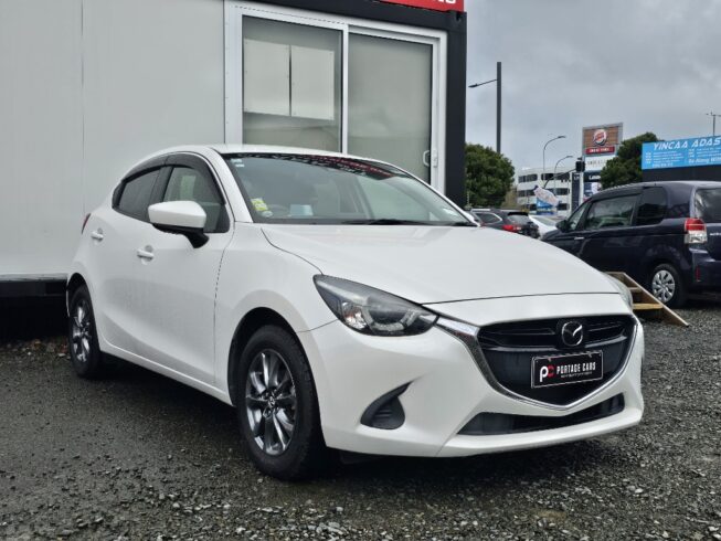 2017 Mazda Demio 13S Touring, Super Low KMS!! image 297346