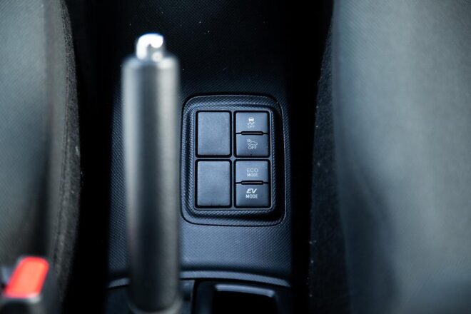 2016 Toyota Aqua S model, Push start, Hybrid image 295687