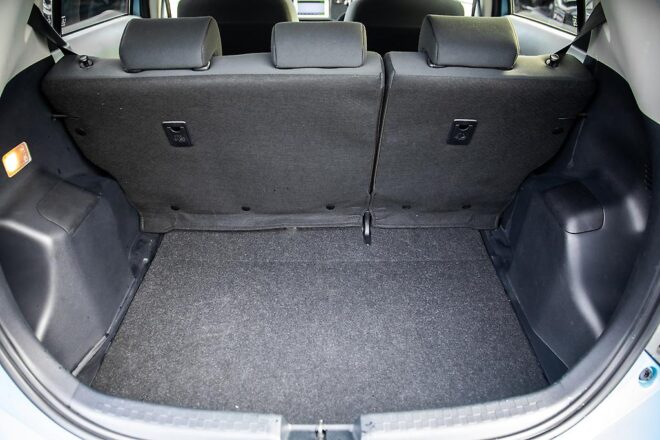 2012 Toyota Aqua S Model, Hybrid, Push start image 298164