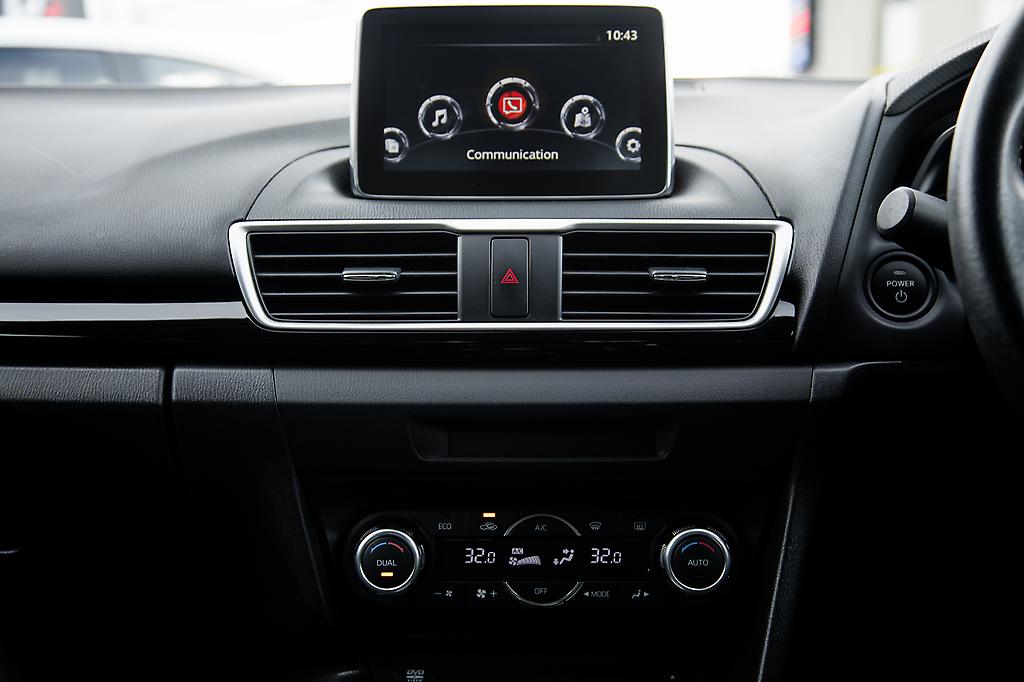 Mazda Axela 20S, SkyActiv HEV image 296593