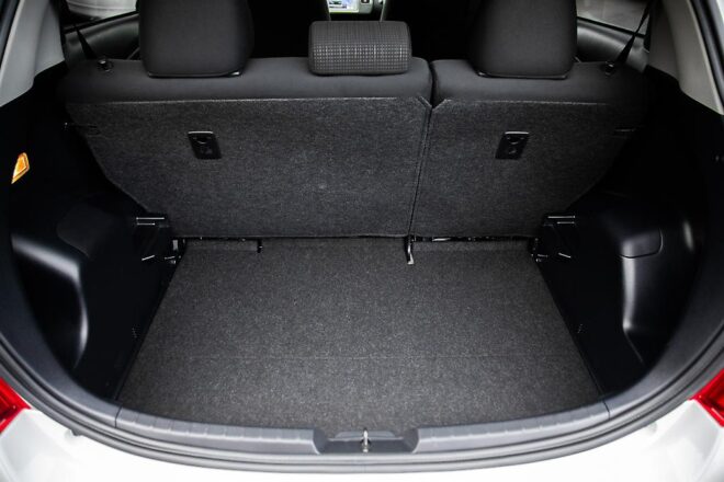 2014 Toyota Vitz F Model, Push Start, I stop Low KMs image 296061