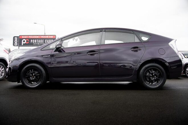 2013 Toyota Prius S model Hybrid, Push Start image 298168