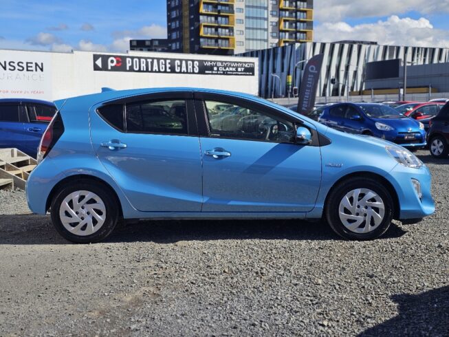 2016 Toyota Aqua S Model – Push Button Start image 296990