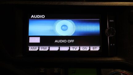 Toyota Aqua Push Button Start – Alloy Wheels image 313360