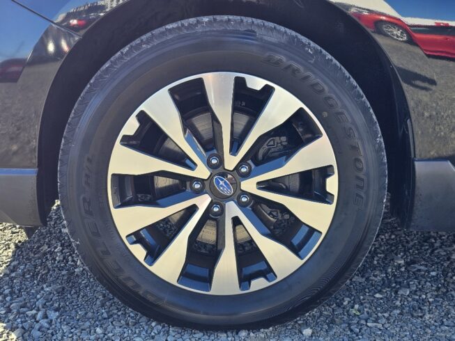 2015 Subaru Outback Limited 4WD with Eyesight image 296491