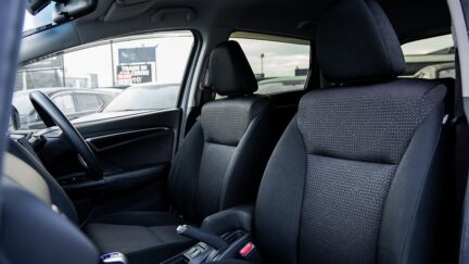 Honda Fit Hybrid F-Package, Heated Seats image 298131