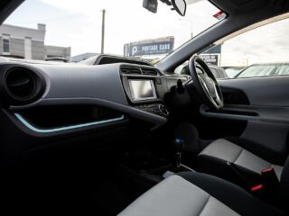 2012 Toyota Aqua S Model, Hybrid, Push start image 298162