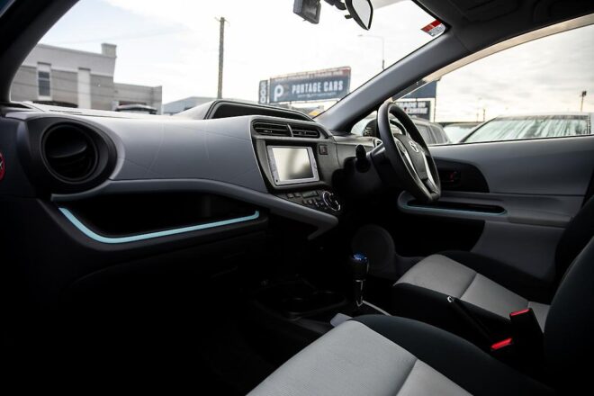 2012 Toyota Aqua S Model, Hybrid, Push start image 298162