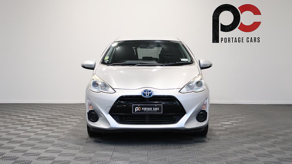 Toyota Aqua S Model, Push Start, Reverse Camera image 319020