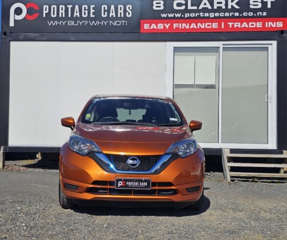 2017 Nissan Note e-power X image 296874