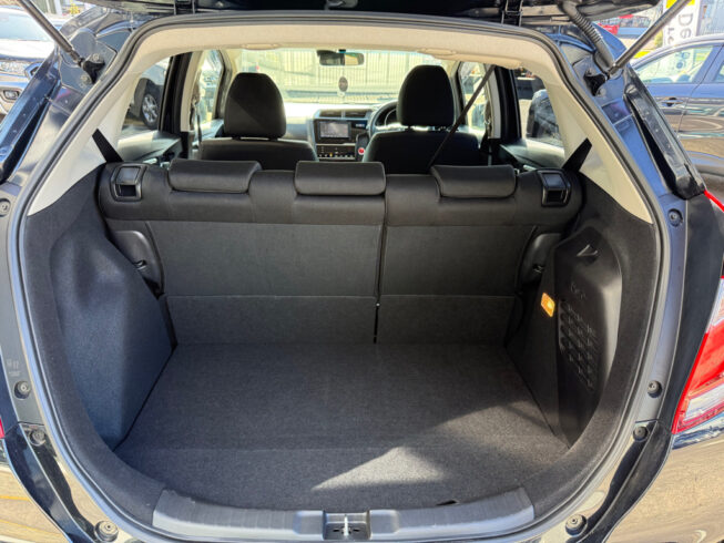 2018 Honda Fit Hybrid F image 297753