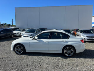 2012 Bmw 328i Sport **Super Low KMs** image 294896