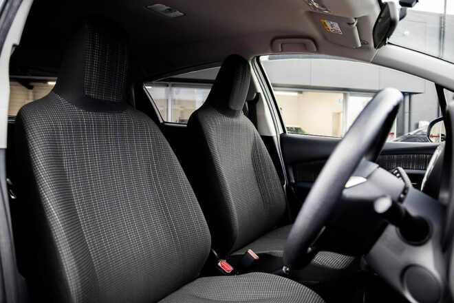 2014 Toyota Vitz F Model, Push Start, I stop Low KMs image 296053