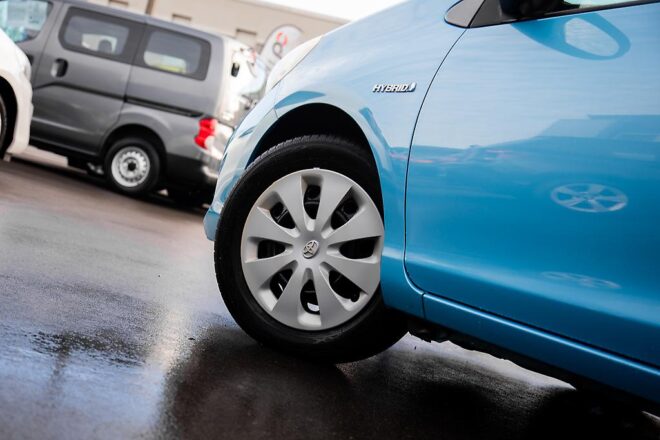 2012 Toyota Aqua S Model, Hybrid, Push start image 298149