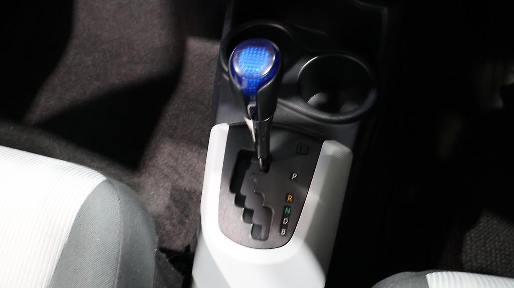 Toyota Aqua S Model. Low KMS Push Button Start image 313636