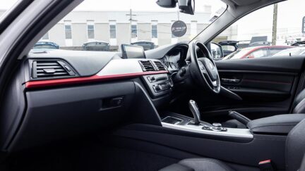 Bmw 320i Sport , Leather PKG image 318670