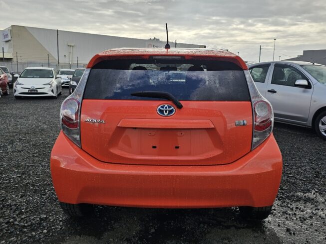 2012 Toyota Aqua Push Button Start – Alloy Wheels image 296967