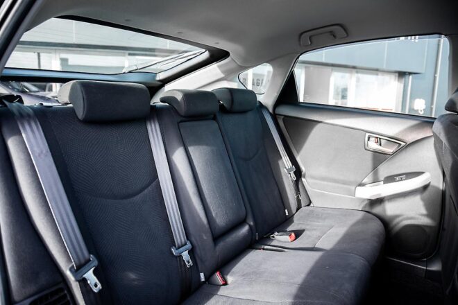 2012 Toyota Prius S Model Reversing Camera Alloys image 295629