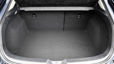 Mazda Axela 20S Touring Skyactiv image 316127