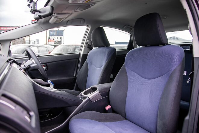 2013 Toyota Prius S model Hybrid, Push Start image 298183