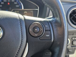 2013 Toyota Corolla Fielder Hybrid G Model – Push Button Start image 298306