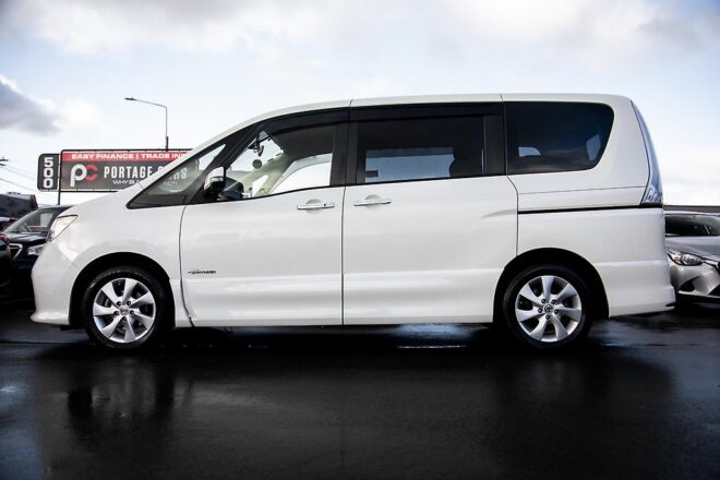 2012 Nissan Serena Highway Star ,Hybrid, 7 seater image 296947