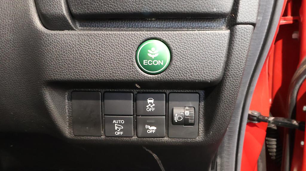 Honda Fit Hybrid F-Package image 316371