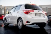 2017 Toyota Vitz F model Hybrid, Push start image 296631