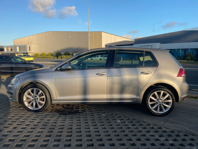 2013 Volkswagen Golf TDI Highline NZ New image 297818
