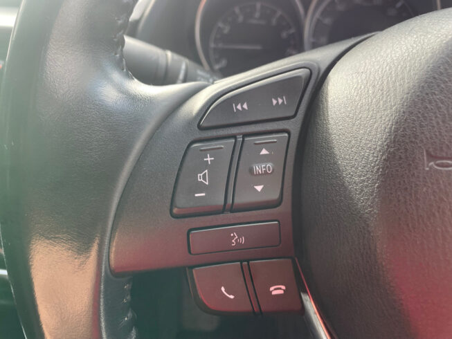 2015 Mazda Atenza 20S – Great look in black image 296686