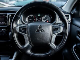 2018 Mitsubishi Triton DC GLSB 2.4D/4WD/5AT image 297438