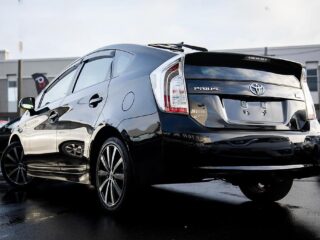 2012 Toyota Prius S Model Reversing Camera Alloys image 295624